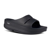 Women's OOmega OOahh Sandal in Black