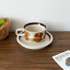 1Set Mid-Century Style Hand-Painted Flower Pattern Ceramic Cup and Saucer, High-End Exquisite Coffee Cup and Saucer, Suitable for Home Decoration, Home Drinking Water, Home Daily Use, Party, Breakfast Milk Cup, Afternoon Tea