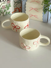Cream Style Hand Pinched Irregular Bow Shaped Ceramic Large Ear Cup Exquisite Afternoon Tea Cup Gift Box for Best Friend