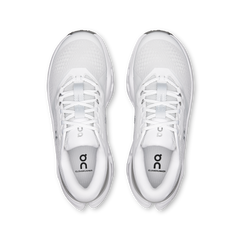 Women's Cloudrunner 3 in Frost/Glacier